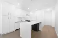 1501 1588 JOHNSTON ROAD - thumbnail 16