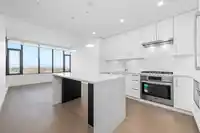 1501 1588 JOHNSTON ROAD - thumbnail 30