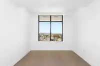 1501 1588 JOHNSTON ROAD - thumbnail 6