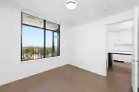 1501 1588 JOHNSTON ROAD - thumbnail 7
