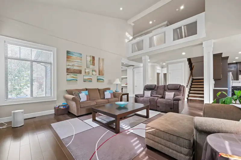 17328 0A AVENUE - photo 2 of 38