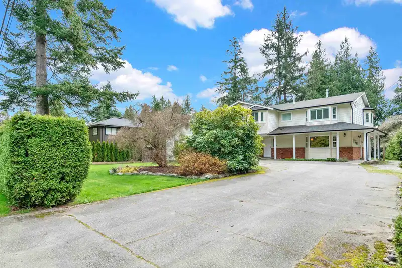 12608 22ND AVENUE - photo 1 of 38