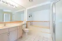 202 1441 BLACKWOOD STREET - thumbnail 16