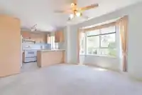 202 1441 BLACKWOOD STREET - thumbnail 10