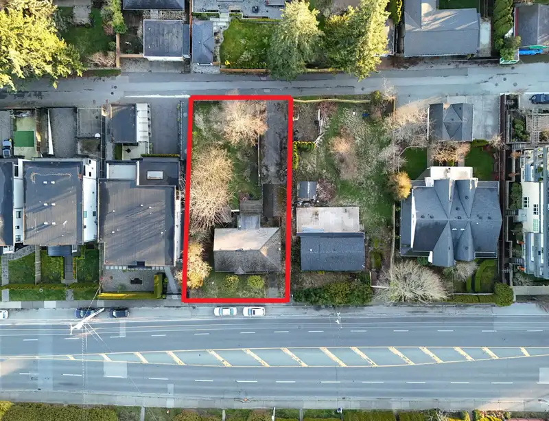 14068 NORTH BLUFF ROAD - photo 2 of 5