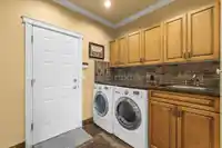 3918 156B STREET - thumbnail 36