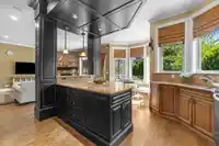 3918 156B STREET - thumbnail 7