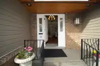 14897 22 AVENUE - thumbnail 3
