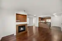 309 2950 KING GEORGE BOULEVARD - thumbnail 15