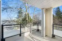 309 2950 KING GEORGE BOULEVARD - thumbnail 36