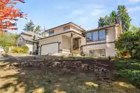 832 165 STREET - thumbnail 2