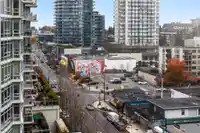 1002 1441 JOHNSTON ROAD - thumbnail 15