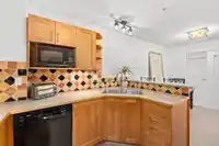 211 15621 MARINE DRIVE - thumbnail 16