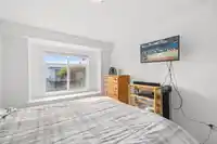 211 15621 MARINE DRIVE - thumbnail 18