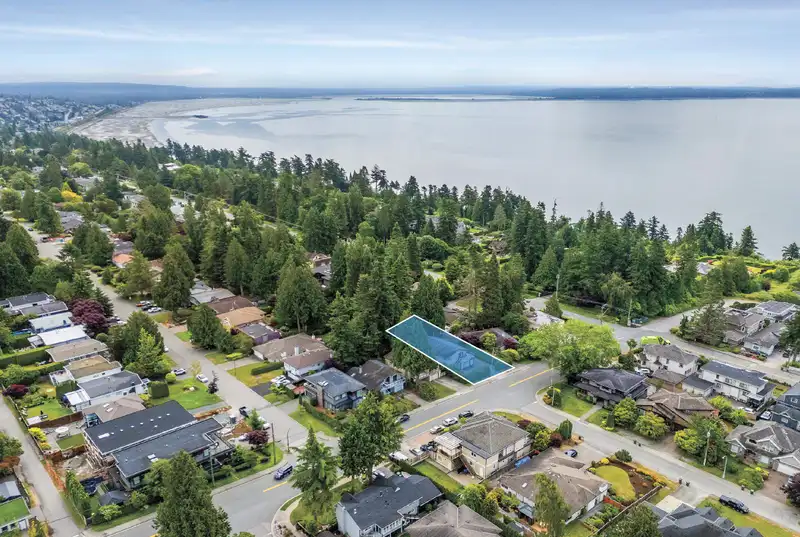 1410 BERGSTROM ROAD - photo 1 of 40