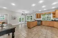 2233 134 STREET - thumbnail 12