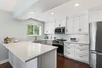 202 15717 MARINE DRIVE - thumbnail 15