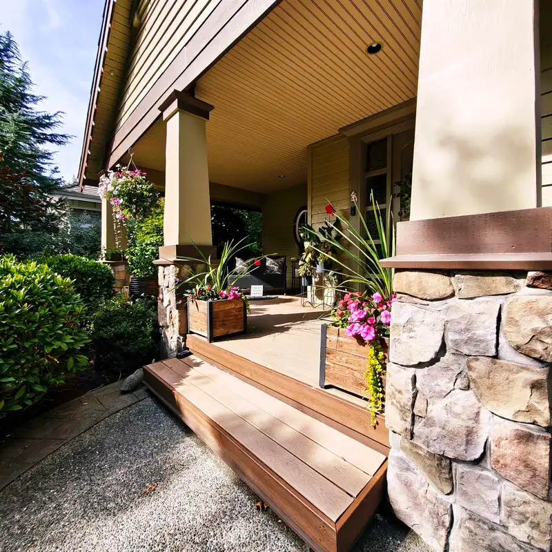 3689 159A STREET - photo 2 of 8