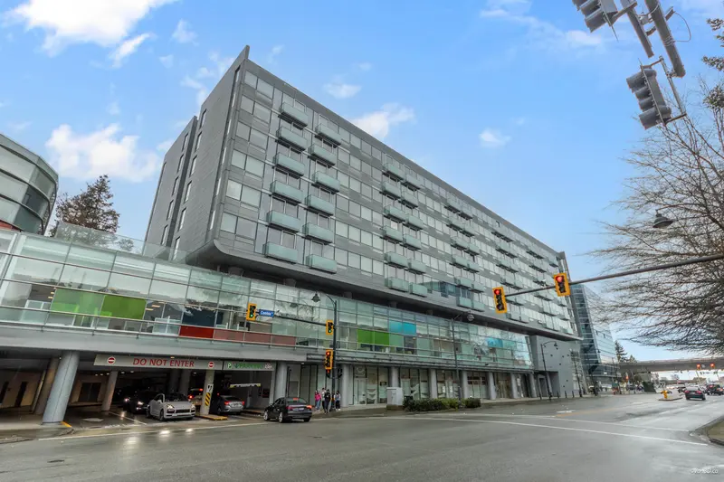 823 8080 CAMBIE ROAD - photo 1 of 25