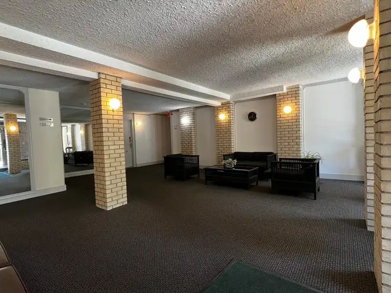 106 1448 FIR STREET - photo 4 of 31