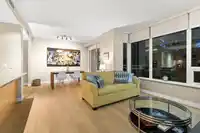 403 15152 RUSSELL AVENUE - thumbnail 1