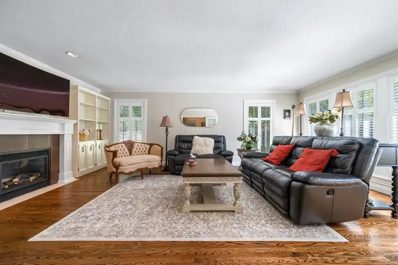 12967 21A AVENUE - photo 2 of 36