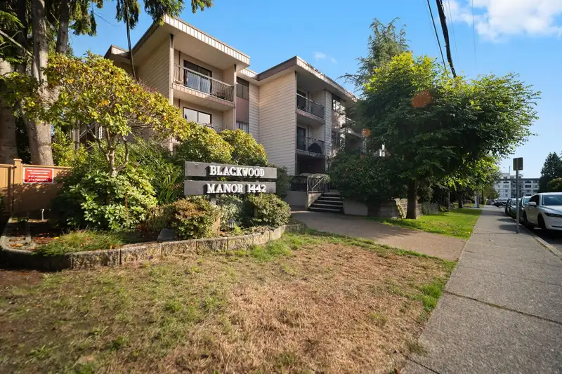 101 1442 BLACKWOOD STREET - photo 1 of 22