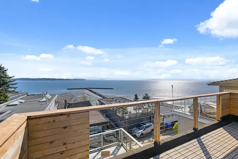 15066 ROYAL AVENUE - photo 1 of 40