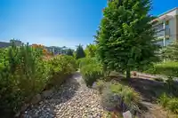 210 15850 26 AVENUE - thumbnail 24