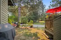 1917 LILAC DRIVE - thumbnail 32