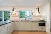 839 164 STREET - thumbnail 13