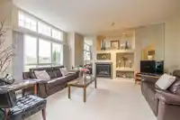 15638 33 AVENUE - thumbnail 3