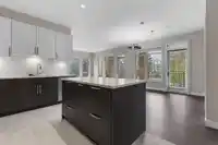 207 15360 20TH AVENUE - thumbnail 12