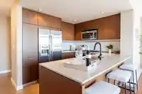 402 2950 KING GEORGE BOULEVARD - thumbnail 8