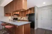 311 15392 16A AVENUE - thumbnail 4