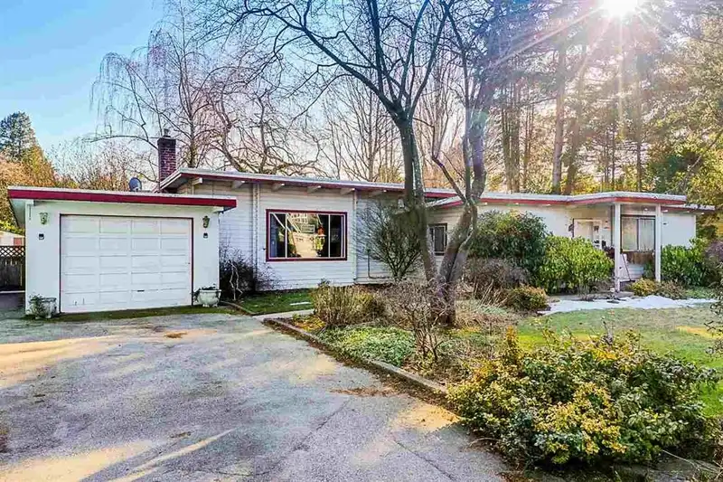 12632 25 AVENUE - photo 1 of 1