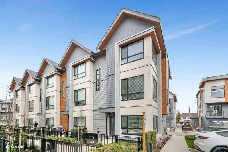 61 30530 CARDINAL AVENUE - photo 1 of 20