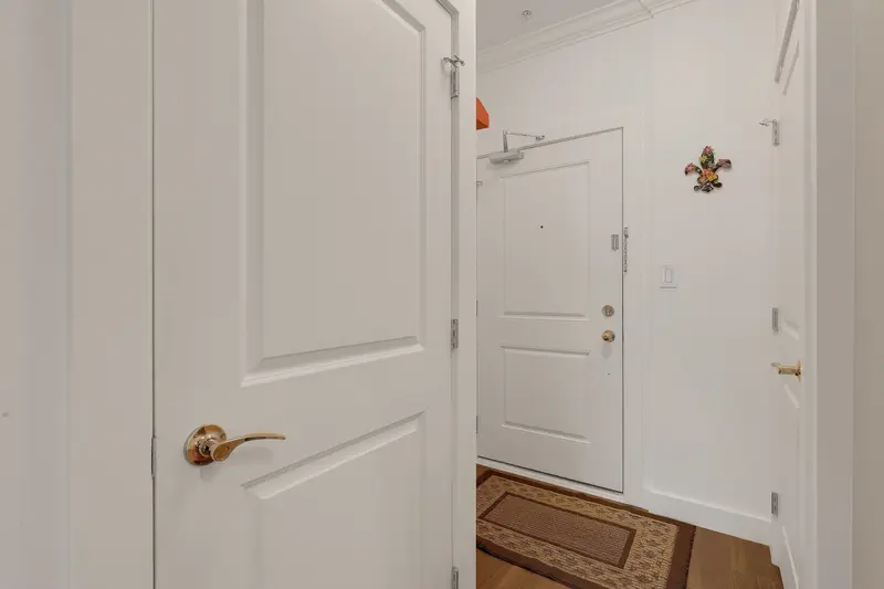 302 11566 224 STREET - photo 2 of 21