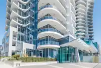 604 1500 MARTIN STREET - thumbnail 3