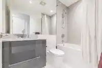 604 1500 MARTIN STREET - thumbnail 26
