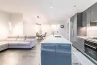 604 1500 MARTIN STREET - thumbnail 4