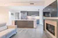 604 1500 MARTIN STREET - thumbnail 7