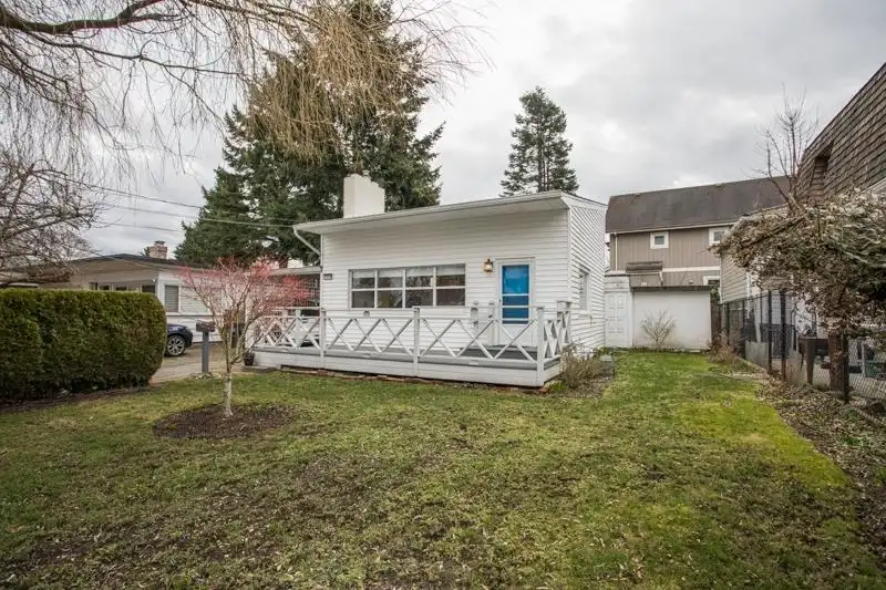 2996 MCBRIDE AVENUE - photo 1 of 32