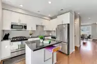 59 2929 156 STREET - thumbnail 11