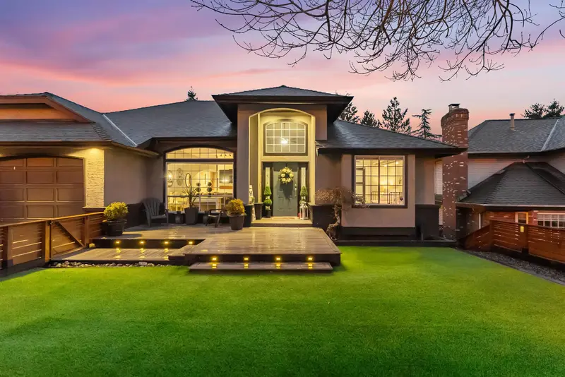 5912 190A STREET - photo 1 of 25