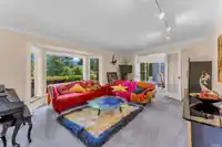 3039 163 STREET - thumbnail 9