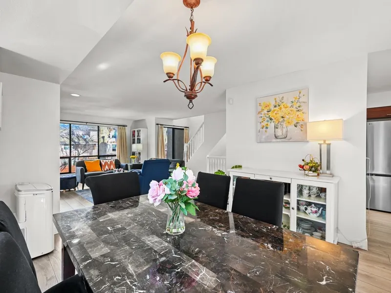 6 7311 MOFFATT ROAD - photo 2 of 25