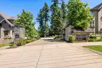3 2738 158 STREET - thumbnail 16