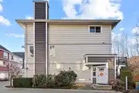 70 3039 156 STREET - thumbnail 3
