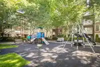 405 15988 26 AVENUE - thumbnail 7